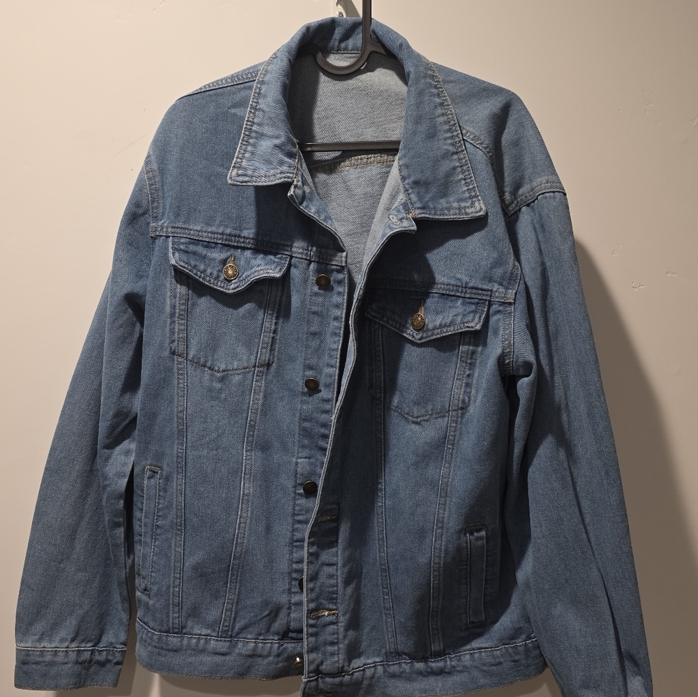 New Men's Blue Denim Jacket. 85% Cotton